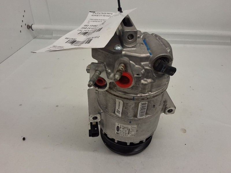 AC Compressor Fits 23 ESCAPE 3400325