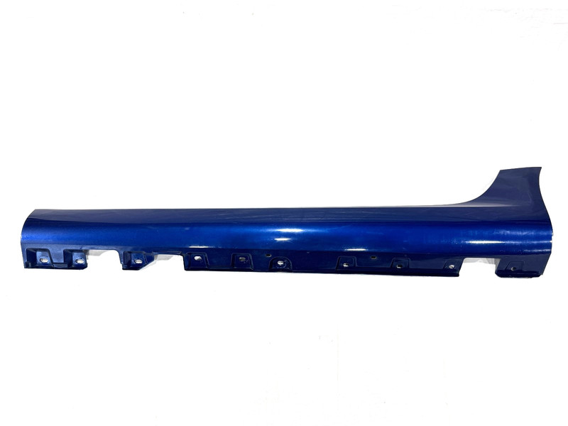 📌 2012-2020 MERCEDES SLC300 R172 LEFT ROCKER MOLDING 1726980154 OEM