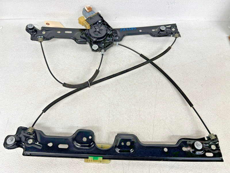 ⭐18-24 LINCOLN NAVIGATOR FRONT RIGHT PASS DOOR GLASS REGULATOR MOTOR OEM LOT2557