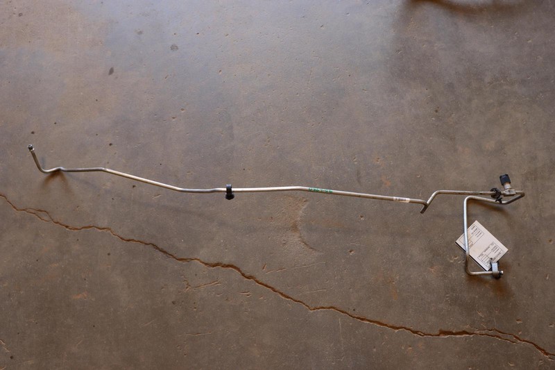 2014-2018 CHEVY SILVERADO 1500 5.3L L83 A/C AIR CODNTIIONING HOSE LINE OEM