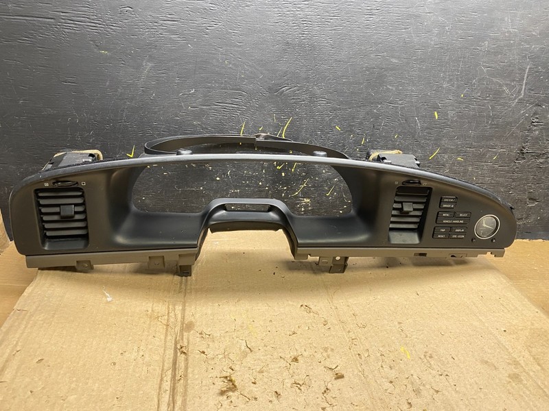 1998 to 2001 Lincoln ContinentalSpeedometer Dash Bezel Air Vent X6129 DG