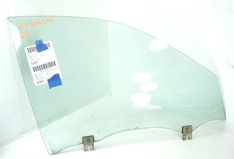 1997-2005 Chevrolet Malibu Front Door Window Glass Passenger Right OEM