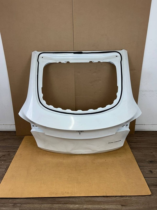 ✅2020-2023 Tesla Model Y Rear Liftgate Hatch Trunk Lid Tailgate White w/dent