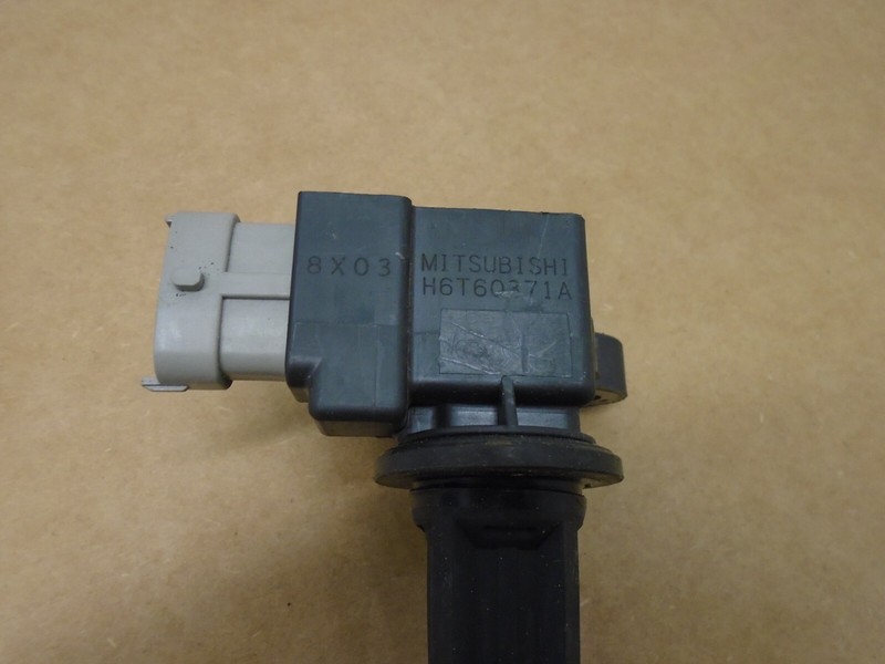 IGNITION COIL ASSY 6AW-82310-01 YAMAHA 300/350HP 2007-2011 OUTBOARD 4-STROKE #3
