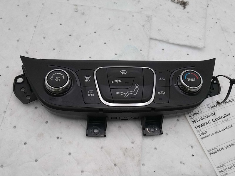 2019 Chevrolet Equinox A/C Selector Switch OEM Black 84422503 Used