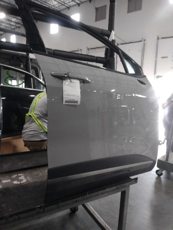 KIA Sportage 2024 Right Door Grey Used OEM Part 7680202 14000 Miles