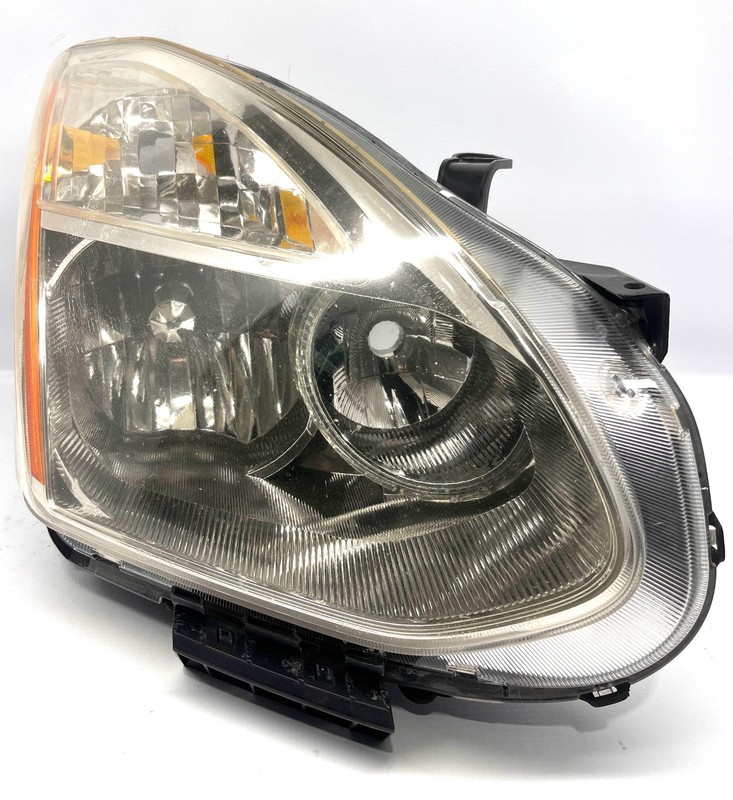 2008-2010 Nissan Rogue Right Side Passenger Halogen Headlight Lamp Scratches OEM