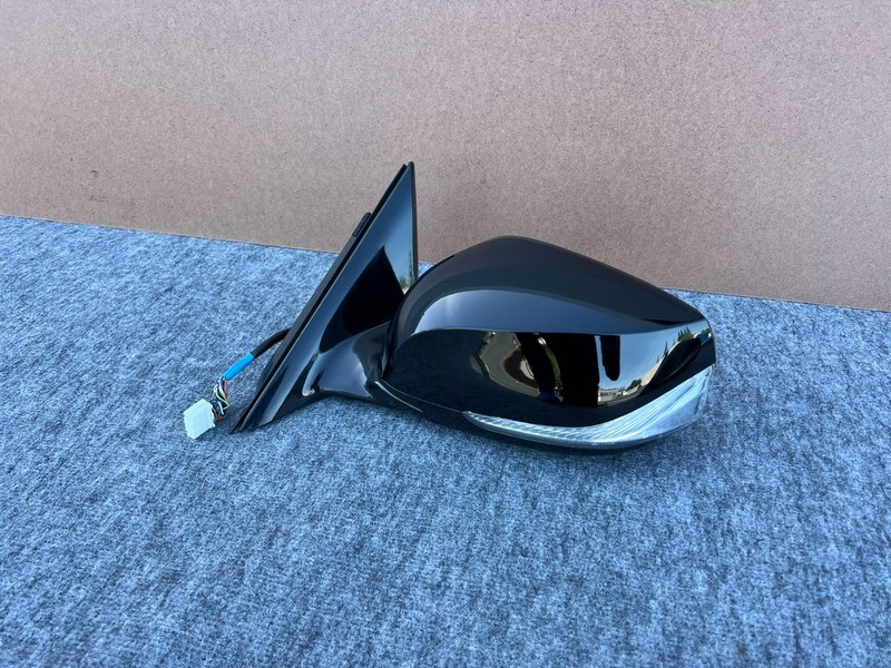 INFINITI Q50 2014-2024 OEM LEFT DRIVER DOOR MIRROR WITH CAMERA ASSEMBLY (BLACK)