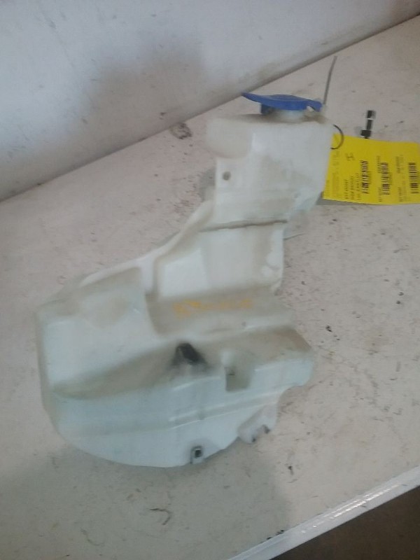 Wash Reservoir Fits 15-17 FORD F150 PICKUP 3430924
