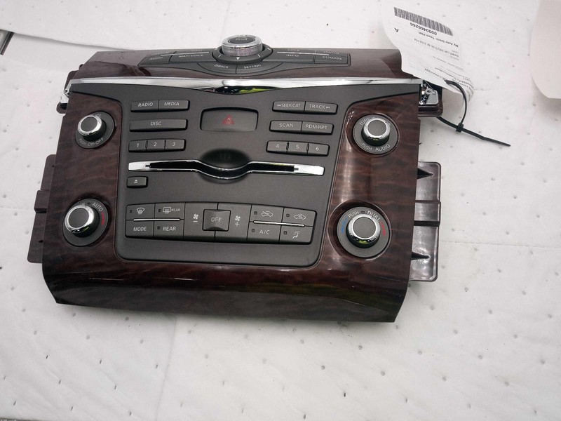 2018 Nissan Armada A/C Selector Switch OEM 275111JB1A 115k Miles