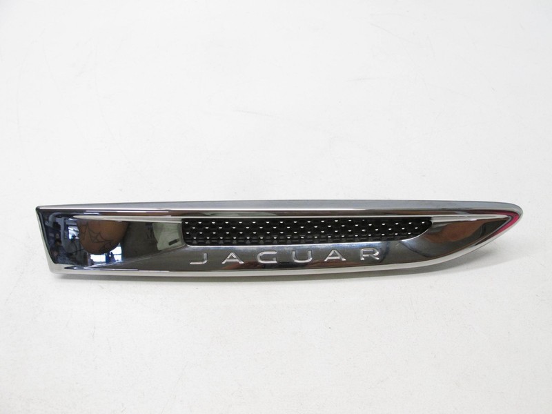 16-20 JAGUAR X260 XF S FENDER TRIM VENT PANEL FRONT RIGHT PASSENGER OEM 041725