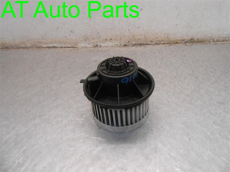 00 01 02 CHEVROLET TAHOE YUKON HEATER BLOWER FAN MOTOR OEM 615-00579