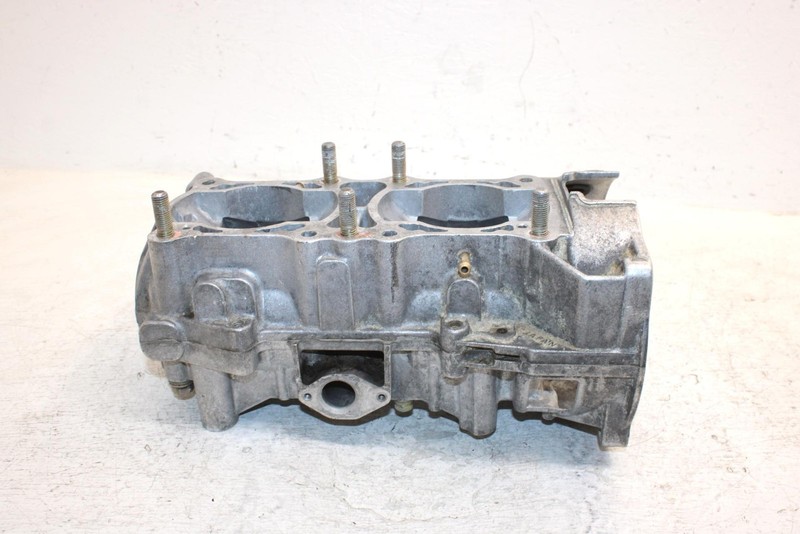 2001 Polaris 500 Classic Oem Crankcase 3086832 SP27