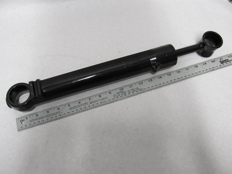 98704A3 98704-1 Fits Mercruiser Stern Drive Alpha One STBD Power Tilt Trim Cylin