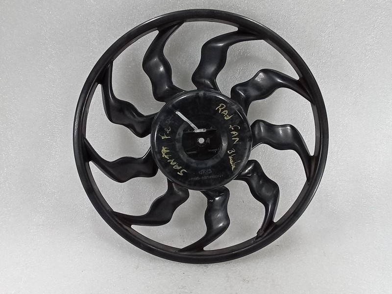 2006-2012 Hyundai Santa Fe Cooling Fan Blade 977372B000