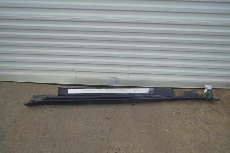 2009-2014 MINI COOPER CLUBMAN R55 LEFT DRIVER SIDE ROCKER PANEL MOLDING OEM