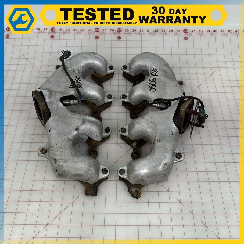05-07 Chevy Corvette C6 EXHAUST MANIFOLD W/ OXYGEN SENSORS LEFT RIGHT SET OEM