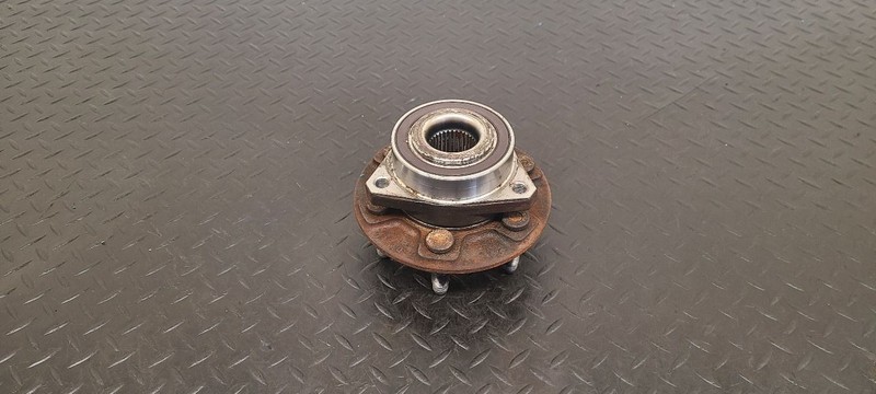 18-24 Chevrolet Traverse AWD Rear Hub Assembly OEM 13552419