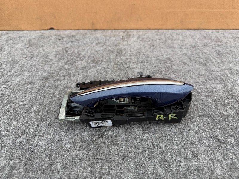 BMW F01 F02 F04 F06 F07 F10 F12 F13 ALPINA B7 09-17 OEM WINDSHIELD RAIN SENSOR