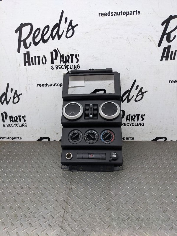 Temperature Control Heated Back Glass With AC Fits 07-10 WRANGLER 1167260