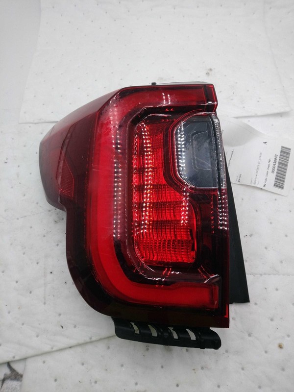 2023 GMC Acadia Left Tail Light Assembly Black Used, Some Scratches, 41K Miles