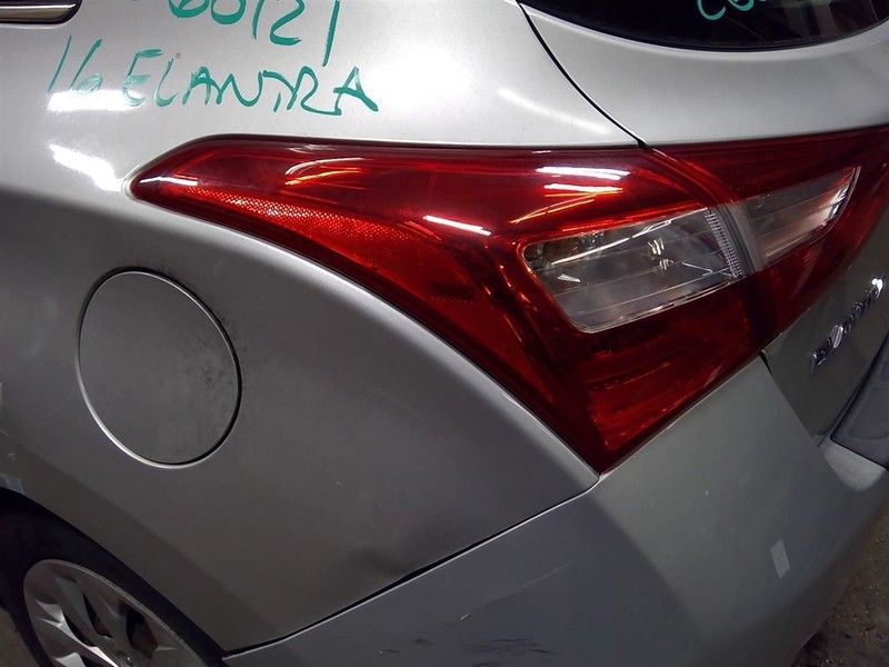 Driver Tail Light Hatchback GT Quarter Panel Mounted Fits 13-17 ELANTRA 1774108