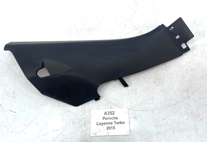 ✅ 11-18 OEM Porsche Cayenne Turbo 958 Rear Right Passenger C Pillar Lower Trim