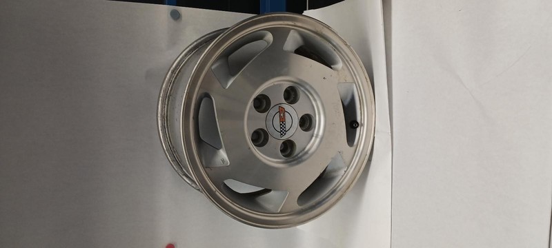 88-'89 CHEVROLET CORVETTE Wheel 16x8-1/2 OEM Grade B