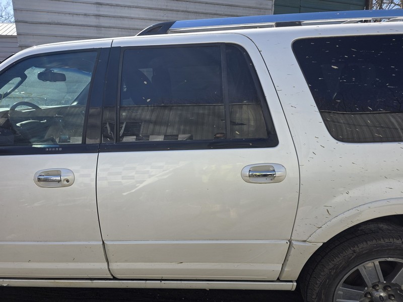 2007-2017 Ford Expedition Rear Driver Left Door Assembly White UG Tested