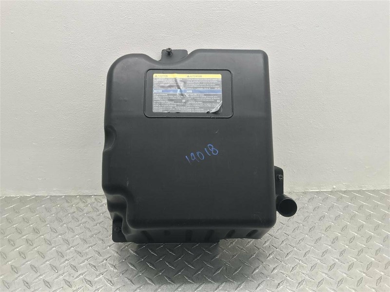 2005 CHEVROLET TRAILBLAZER EXT 4.2L AIR CLEANER HOUSING OEM 15810293