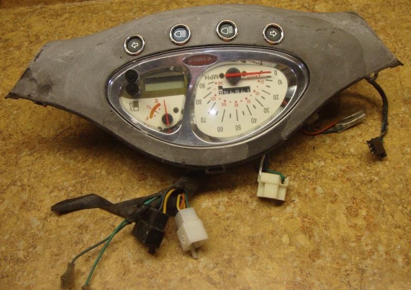 2007 Kymco Kwang Yang KHB5-M000-US Scooter Speedometer Dash Gauge Tachometer 07