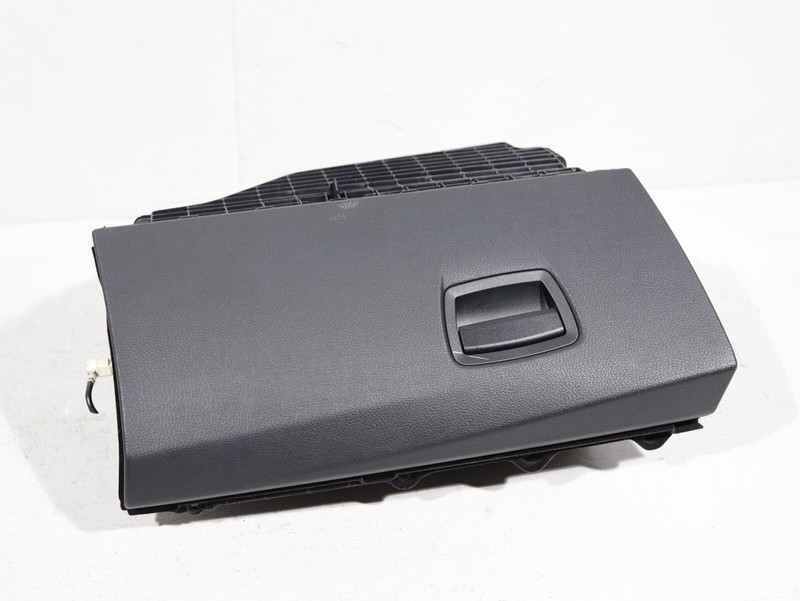 11-16 BMW 5 SERIES 528i 535i 550i F10 BLACK GLOVE BOX OEM 9205976 🚗