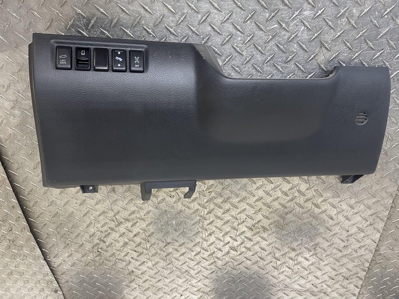13 14 15 Nissan Armada Knee Bolster Panel Assembly Oem Tested