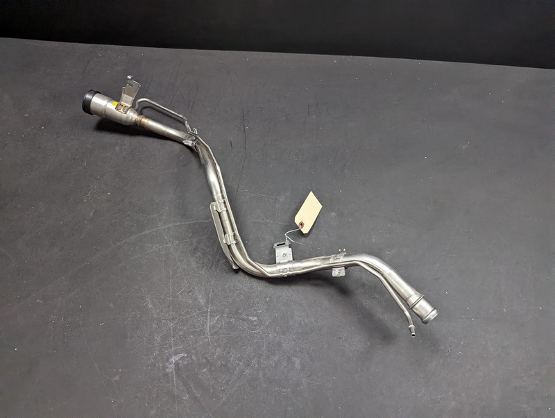 Fuel Filler Neck Pipe 2.0L 2022 Cadillac CT4 84940076 2020 2021