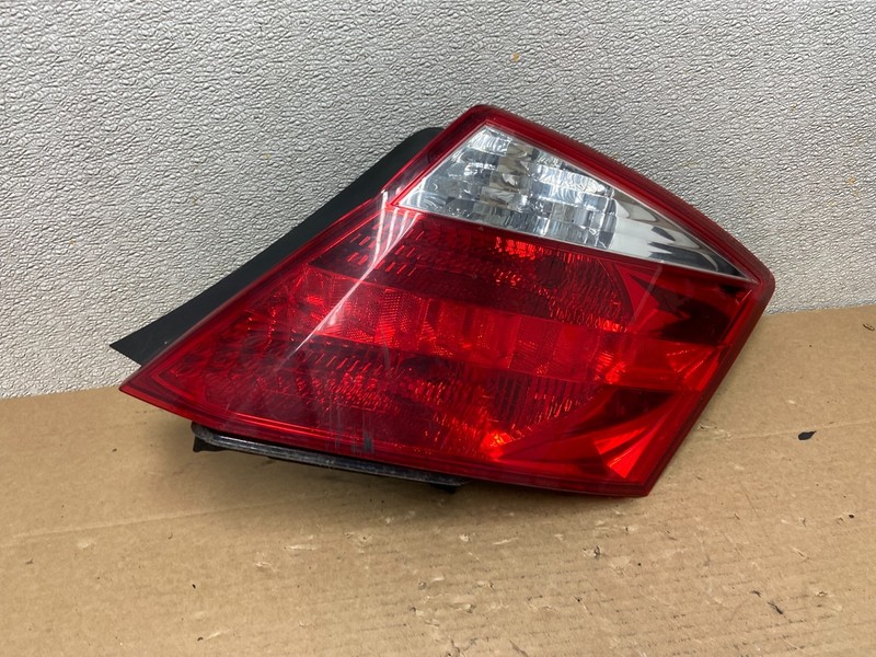2008 to 2010 Honda Accord Coupe Right Passenger Rh Side Tail Light OEM AB4489 LK