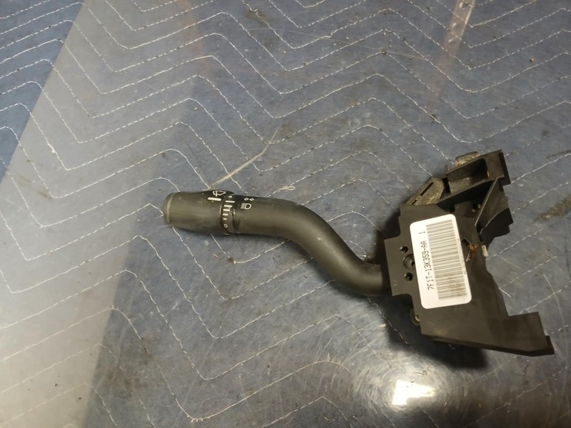2005-2014 FORD E-250 HEADLIGHT TURNSIGNAL WIPER CONTRL SWITCH OEM 7F1T-13K359-AA