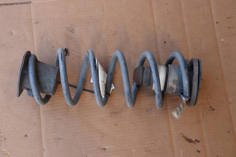 2008-2020 DODGE GRAND CARAVAN GT FWD REAR RIGHT SIDE SUSPENSION COIL SPRING OEM