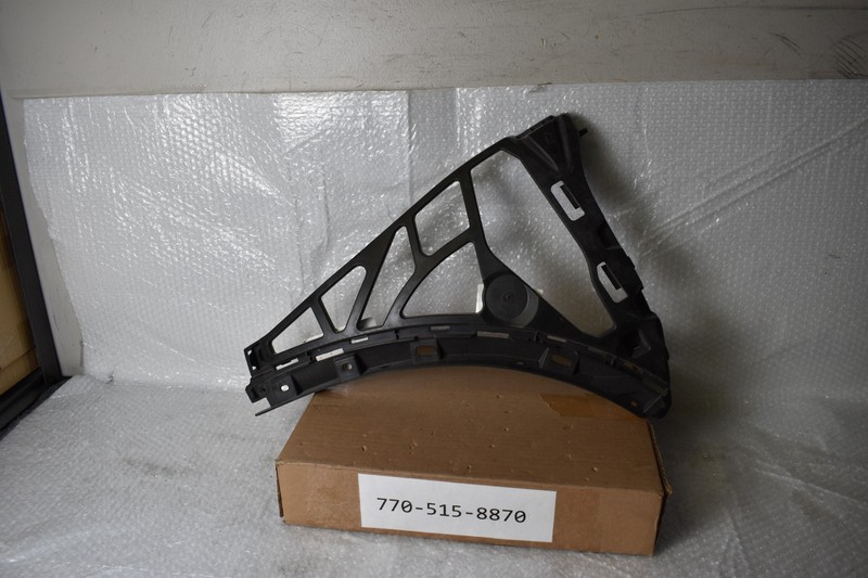 PORSCHE CAYENNE FRONT LEFT INNER BUMPER BRACKET 2015-2018 OEM 7P5 807 177 B