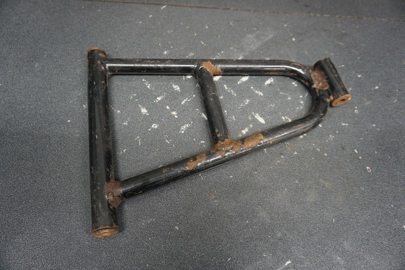 2000 Arctic Cat OEM Lower A Arm Control Bracket Ass'y Powder Special EFI 600