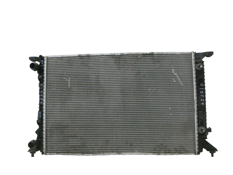 50K 💚 09-17 AUDI 8T Q5 A4 A5 2.0L TFSI ENGINE COOLING RADIATOR OEM 8k0121251