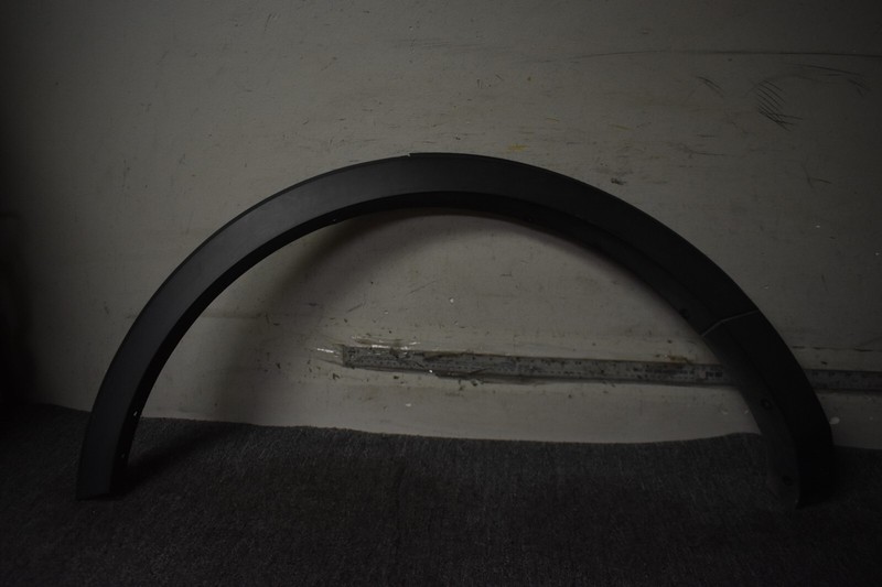 2016-2017 FORD EXPLORER REAR RIGHT SIDE FENDER FLARE FACTORY OEM
