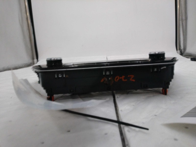 2022 Toyota Corolla A/C Selector Switch OEM Black 36000 Miles NJ25-27056-687628