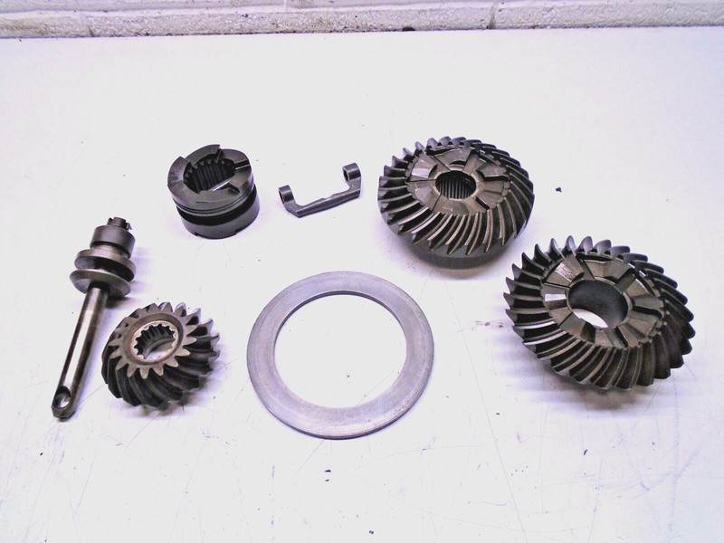 S3 43-824109A1 Lower Unit Reverse & Forward Gear Set Mercruiser Gen II 1991-1995