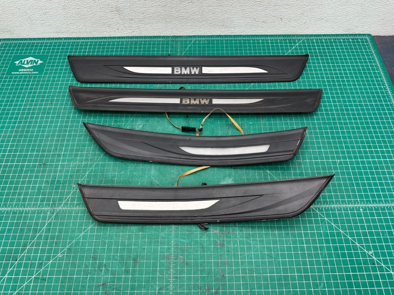 11-16 BMW F10 DOOR SILL PANEL SCUFF PLATE STEP COVER LIGHTED TRIM SET OEM