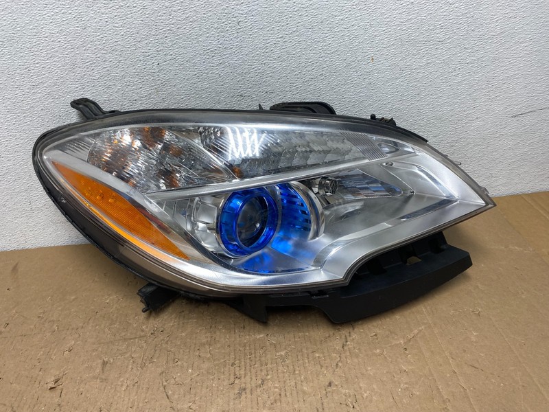 2013 - 2016 Buick Encore Right Passenger RH Side Halogen Headlight AD8221 DW