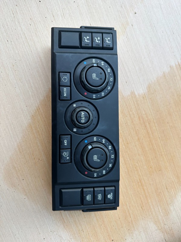 08-09 LANDROVER LR3 OEM HEATER AC A/C CLIMATE CONTROL W/ HEATED SEATS & REAR AC