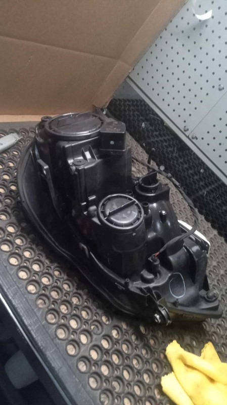 2008 Mercedes-Benz GL-Class Right Headlight Assembly - Used, Silver, 137k Miles