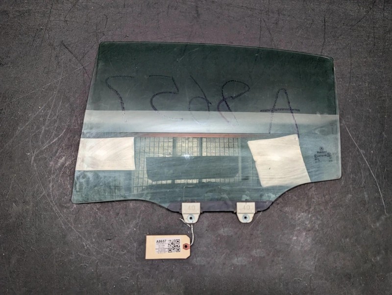 Rear Left Door Window Glass 2018 Acura TLX 73450-TZ3-A00 2015 2016 2017 - 2020