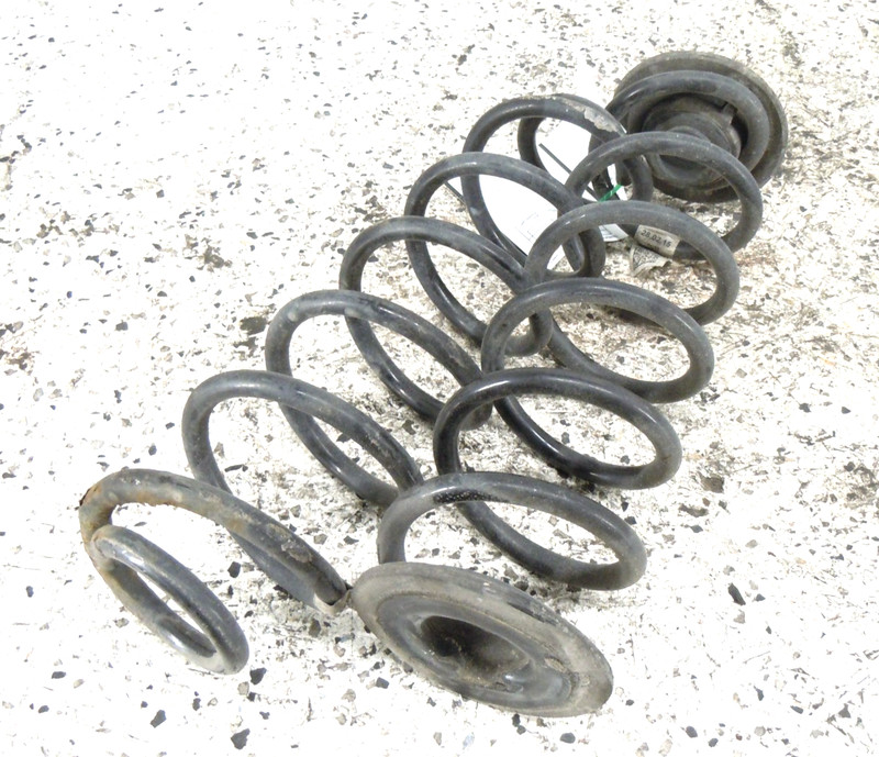 2015 2016 Volkswagen Golf Rear Coil Spring Pair Left Right OEM Diesel