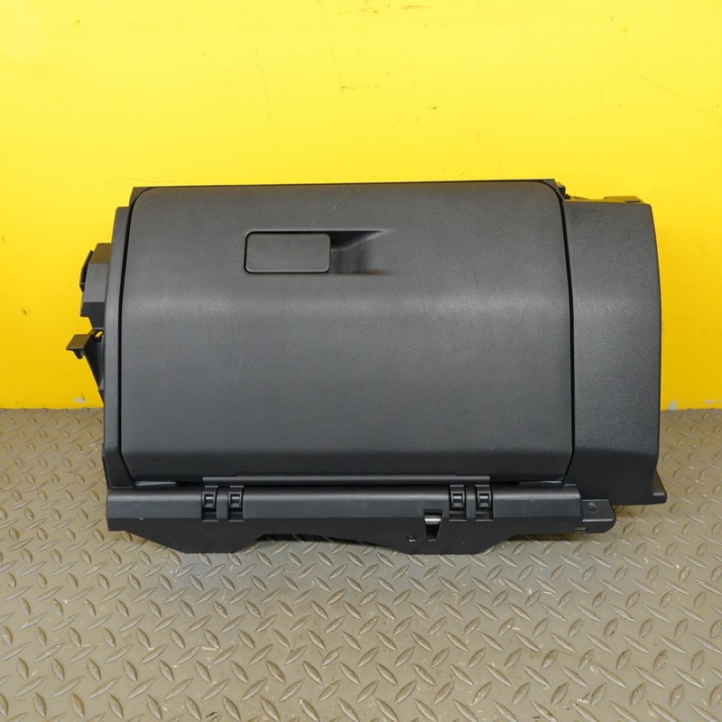2022-2025 SUBARU BRZ DASH DASHBOARD GLOVE BOX STORAGE COMPARTMENT OEM 66055CC020